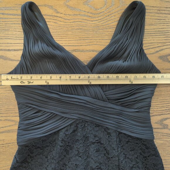 NERO Black Sleeveless Lace Cocktail Dress With Pleated Bodice & V-Neckline Sz 6‎ - Picture 15 of 16